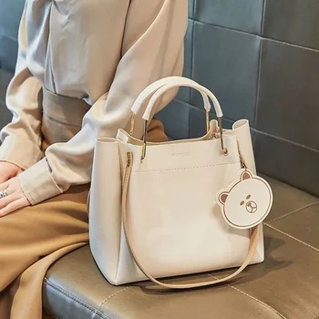 Большая сумка Женская ручная сумка через плечо Универсальная большая емкость Прочная уходящая модная женская сумка
